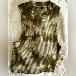 NWT Aerie womens tie-dye muscle T-shirt